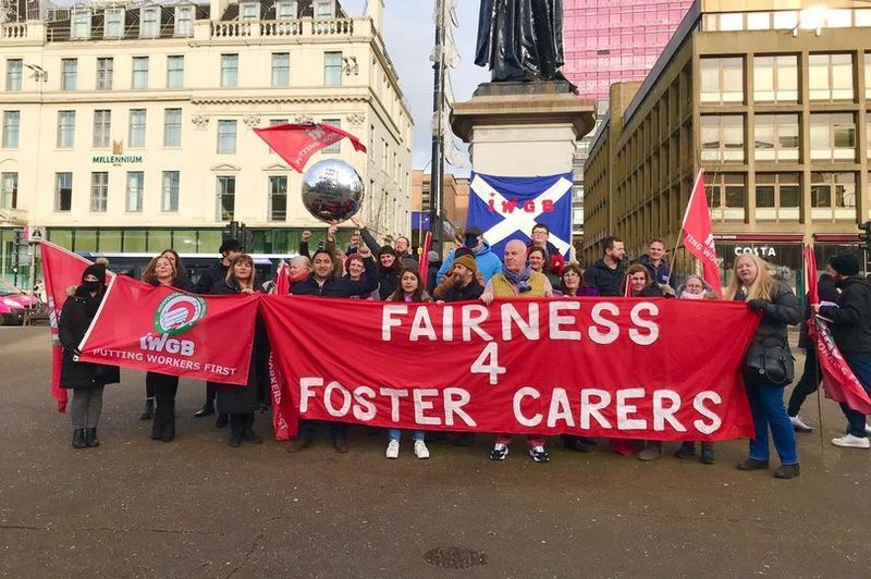Glasgow foster carers “betrayed” as unelected officers undemocratically refuse Council’s pay proposals