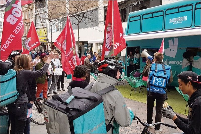 More than one hundred couriers take on delivery company Stuart in workers’ rights claim