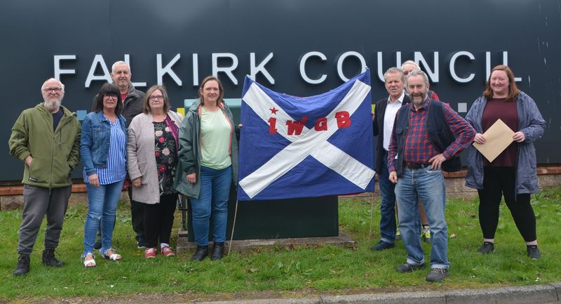 Falkirk Foster Carers Demand Emergency Support to Survive Cost of Living Crisis