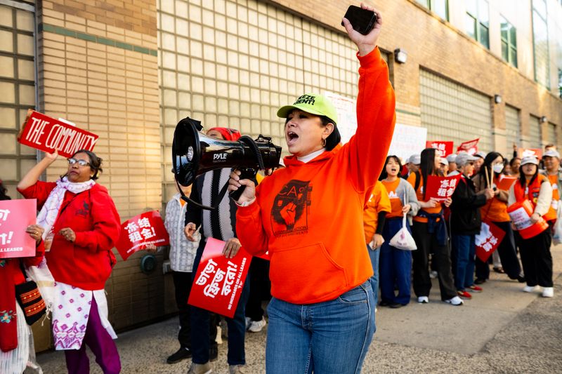 Toolkit to Talk to Your Neighbors About the Rent Freeze