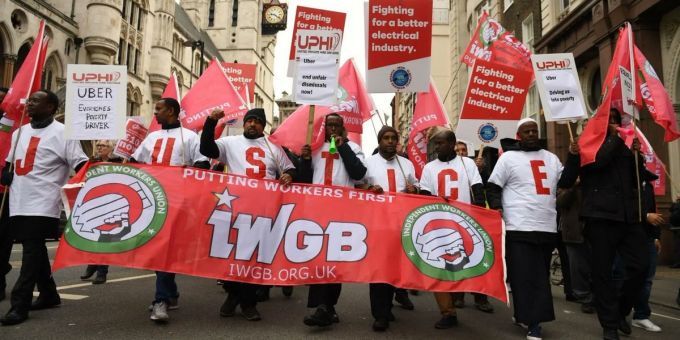 Private hire drivers oppose “discriminatory” English Language Test policy from Transport for London