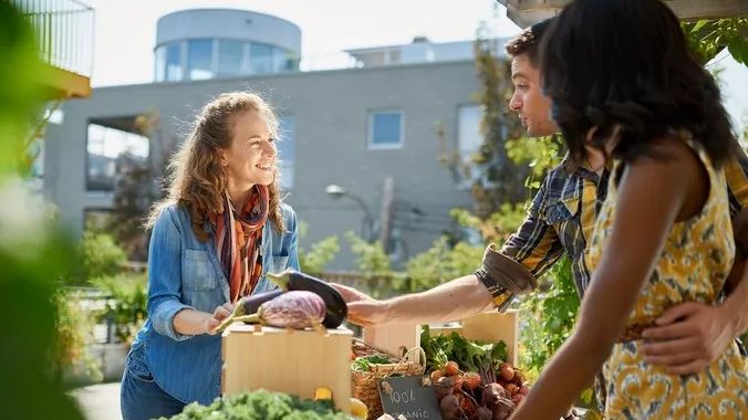 Chelsea Farmers MarketPalmer CommonsSaturdays, 8am-1pm