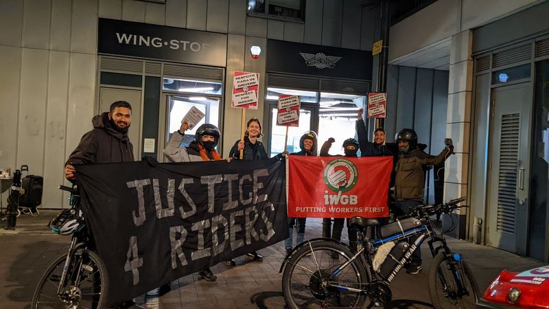 Couriers Boycott Dalston Wingstop over Lack of Safe Waiting Areas as Dalston Parking Campaign Escalates