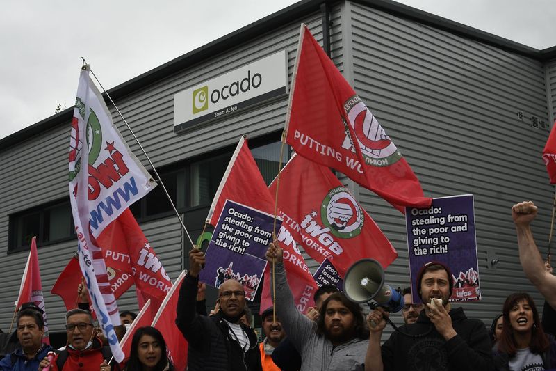 Hammer blow for dodgy dealers in the gig economy with Stuart Delivery defeated in Court of Appeal as IWGB mounts group claim for workers’ rights